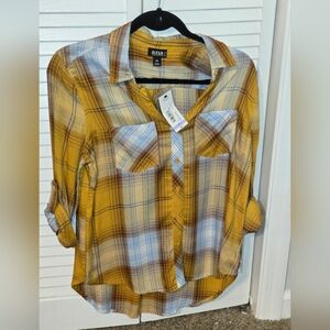 a.n.a A New Approach Plaid Button Down Shirt Petite Small NWT